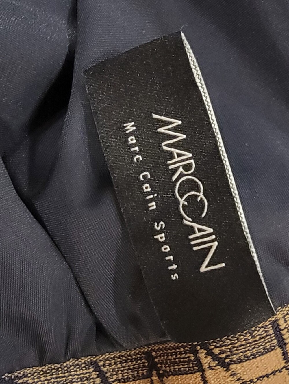 Marc Cain Navy Pleated Mesh Midi Skirt - Picture 5 of 7